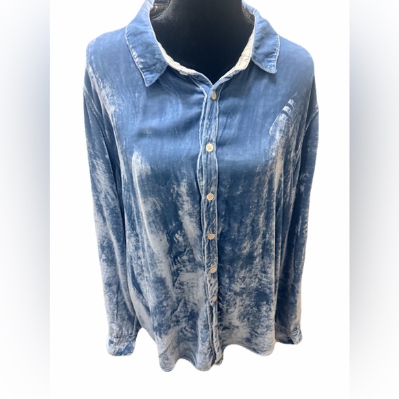 CP Shades Women light blue Velvet Button-Up Shirt XL  Silk Blend Long Sleeve USA - Picture 3 of 11